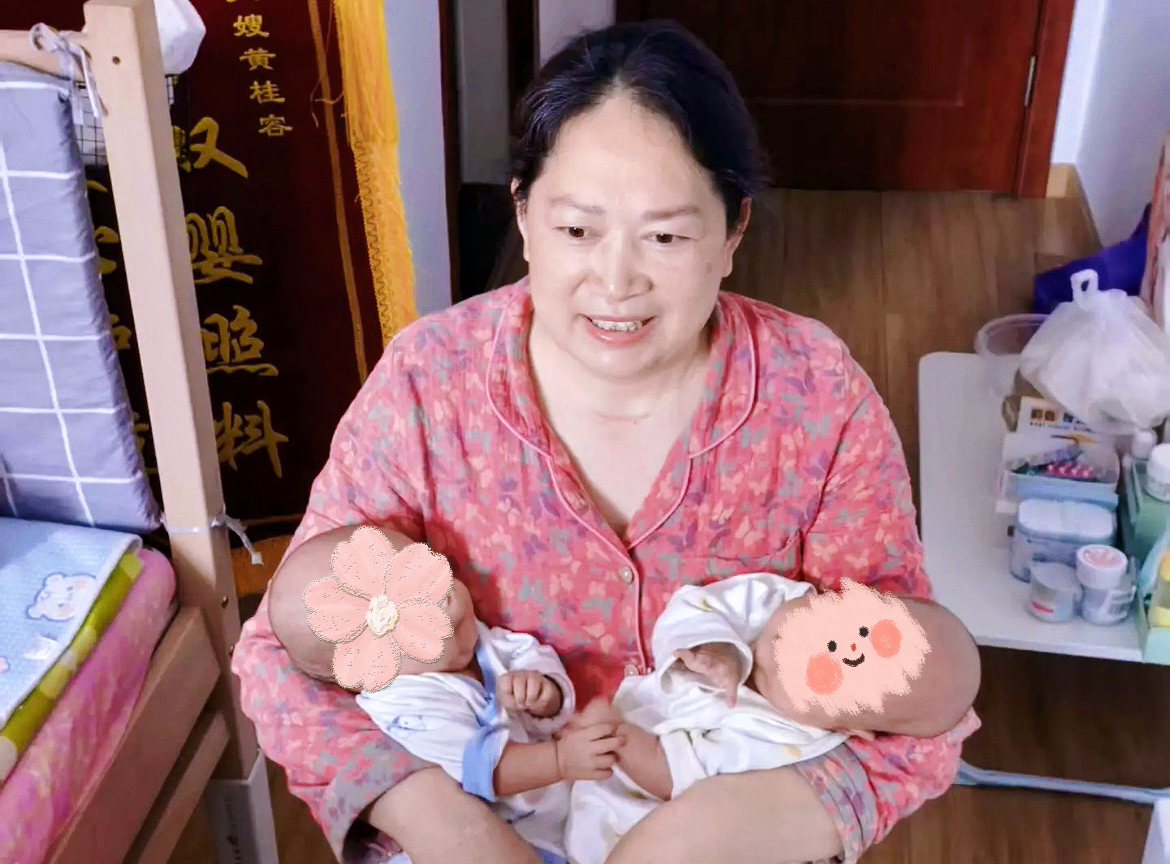 双胎黄阿姨客户评价截图